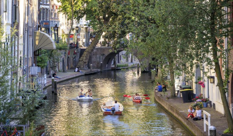 Oudegracht Utrecht zomer