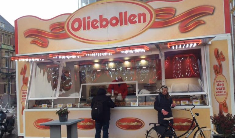 Nick's Oliebollenkraam op de Maliebaan