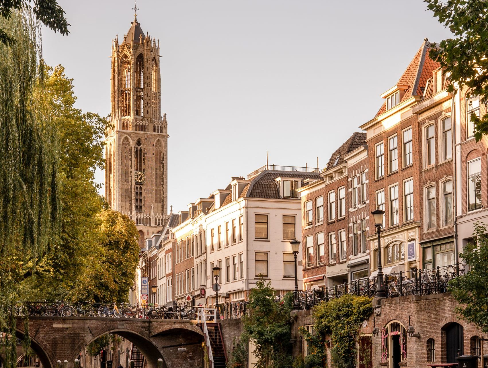 Domtoren en gracht