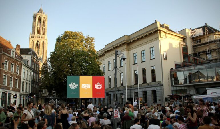 Filmvertoning stadhuisplein